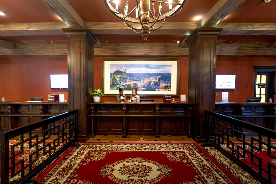Hotel Booking